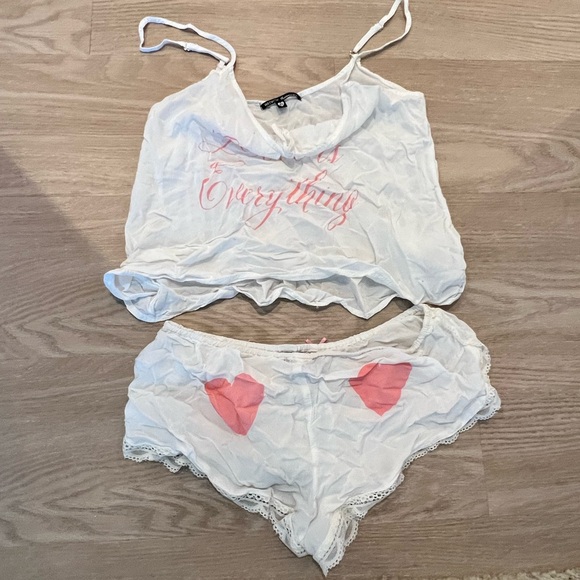 WILDFOX BRIDAL - Picture 3 of 3